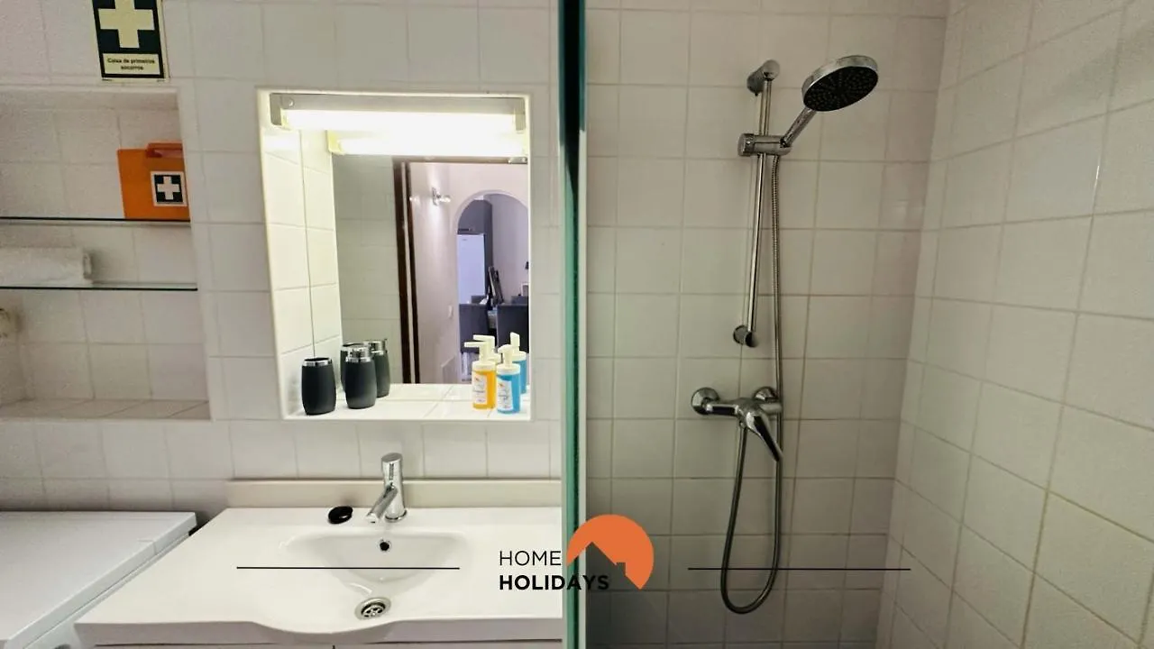 #109 Zelio House By Home Holidays Albufeira 0*,  Portugal